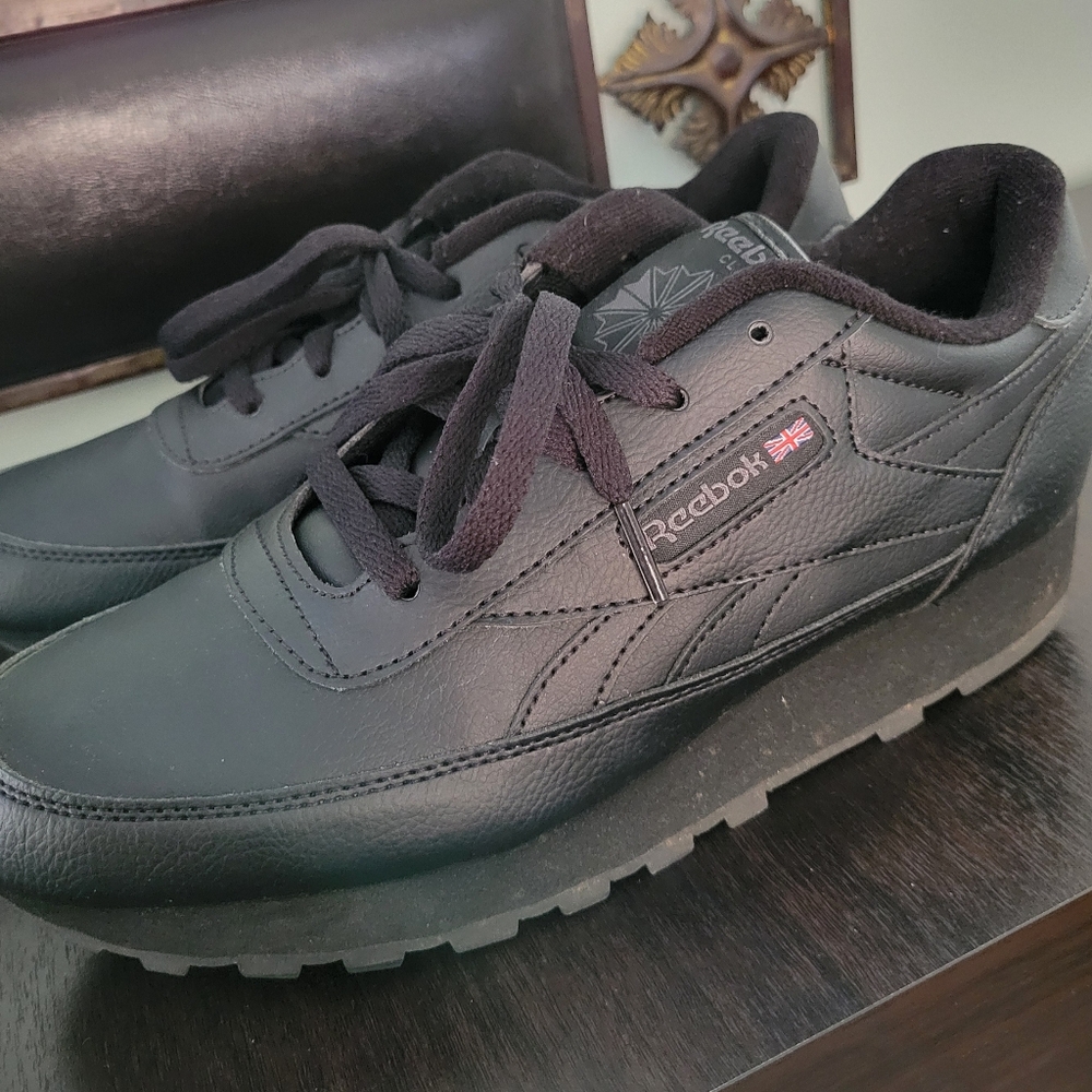 Reebok Men's Classic Renaissance Sneaker, 7.5